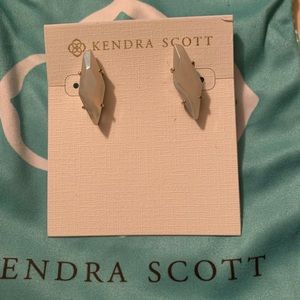 Kendra Scott Belinda stud earring
